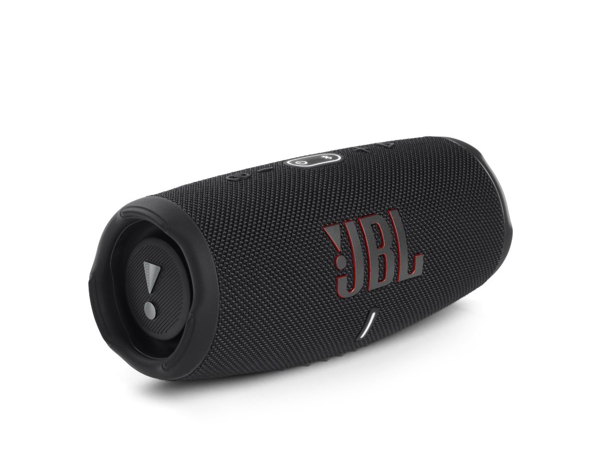 JBL Charge 5 review: Big sound for summer listening