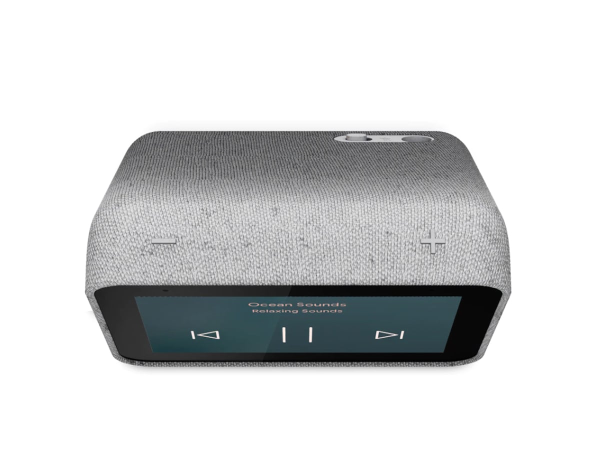 Lenovo Smart Clock 2 Proves Sometimes Less is More | Man of Many Lenovo Smart Clock 2 Proves Sometimes Less is More | Man of Many