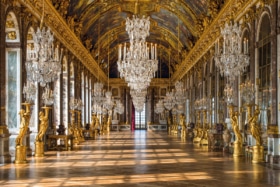 Stay at the palace of versailles 1