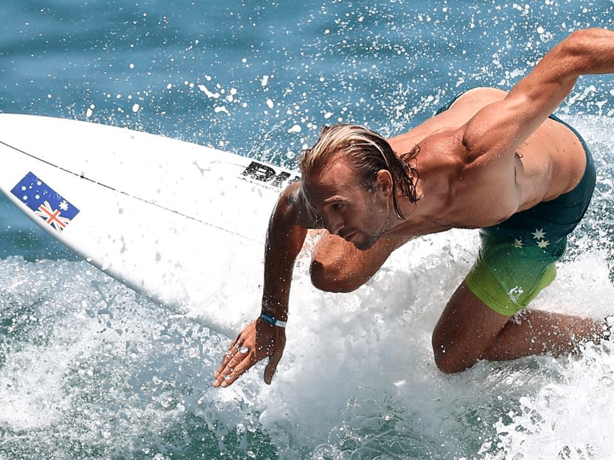 Owen Wright Surfing