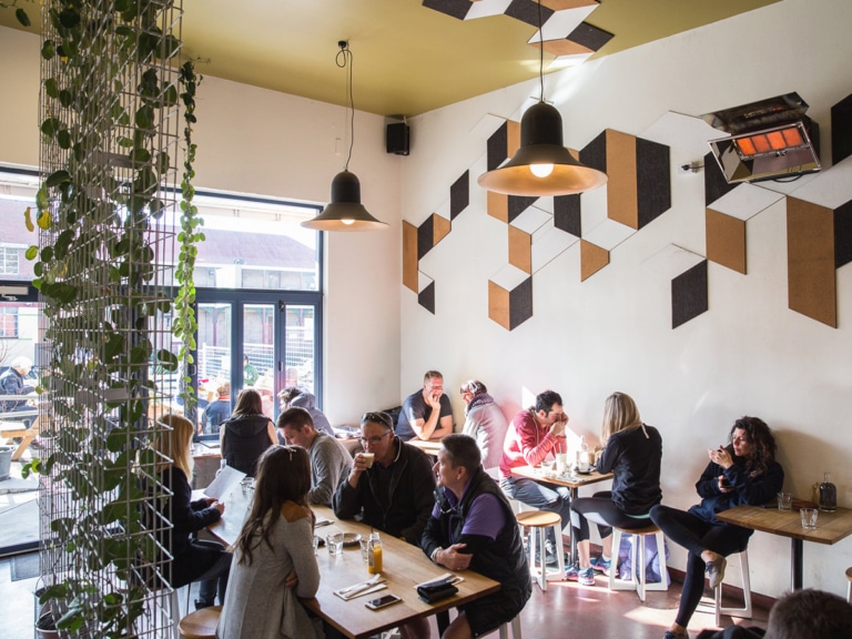 17 Best Cafes in Hobart for Breakfast, Brunch and Lunch Man of Many