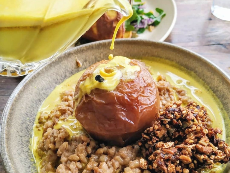 17 Best Cafes in Hobart for Breakfast, Brunch and Lunch Man of Many