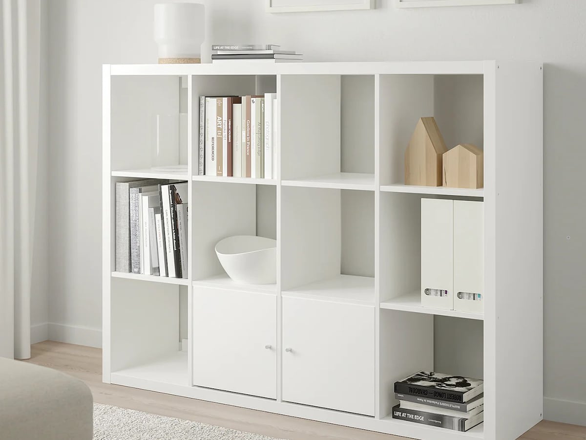 https://manofmany.com/wp-content/uploads/2021/08/21-Vinyl-Record-Storage-Solutions-Racks-Stands-Cabinets-IKEA-Kallax.jpeg