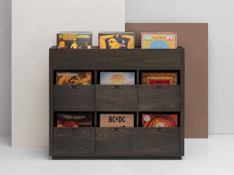 21 Vinyl Record Storage Solutions: Racks, Stands, Cabinets | Man Of Many