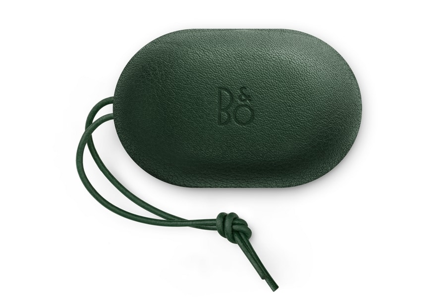 bang and olufsen's beoplay e8 earbuds case