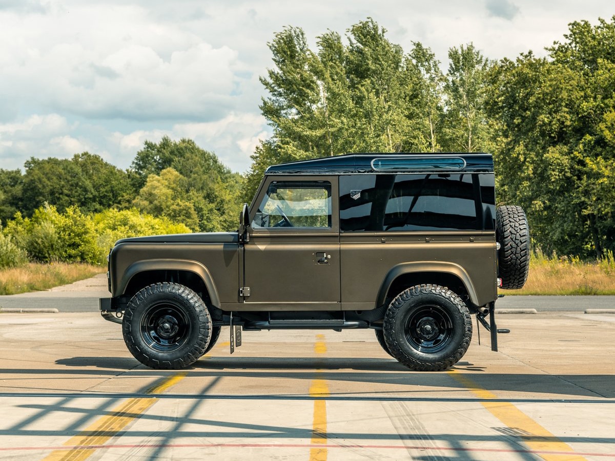 Heritage customs vintage defender moon dust 8