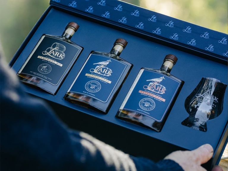 11 Best Australian Liquor and Alcohol Brands | Man of Many