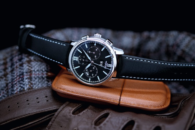 glashütte original watch on the leather