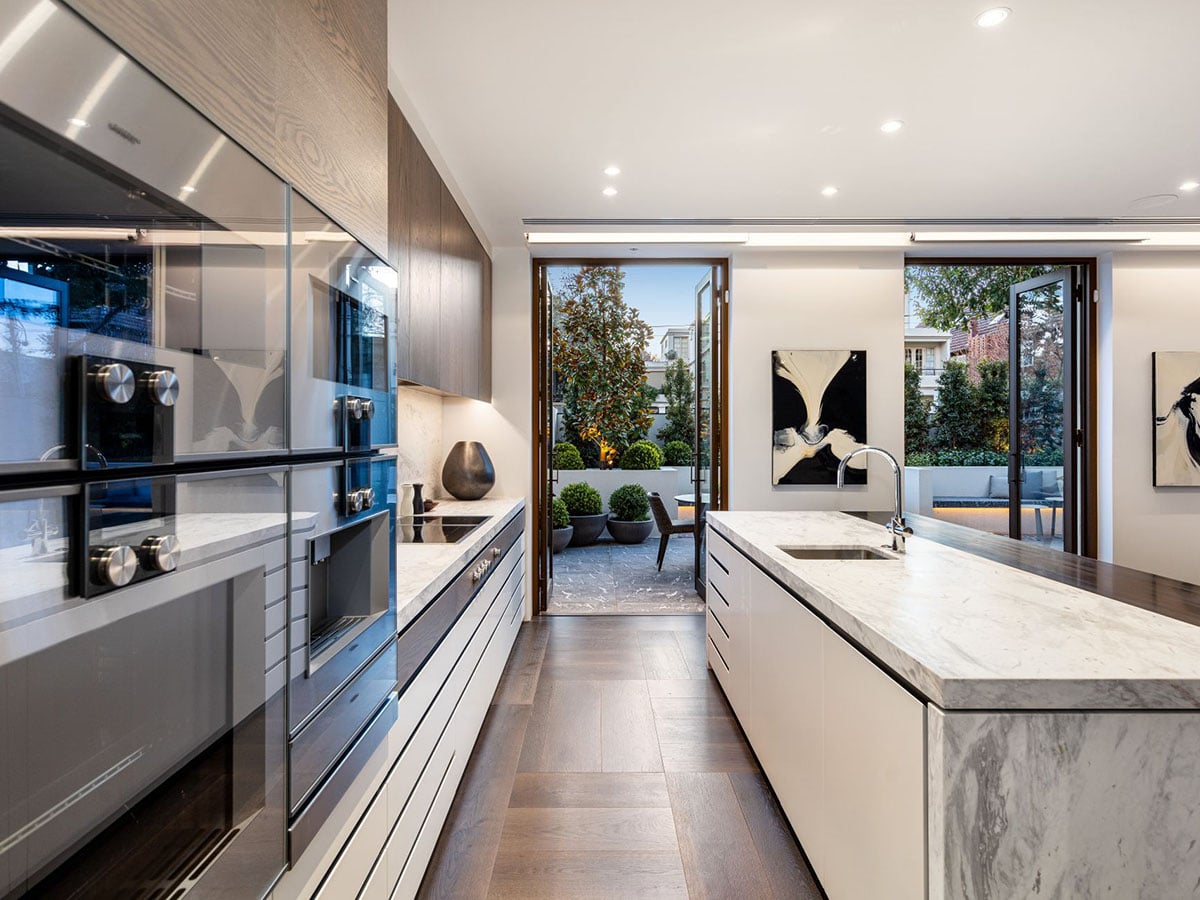 Toorak house kitchen