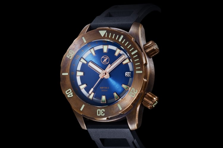 zelos abyss 2 watch date system