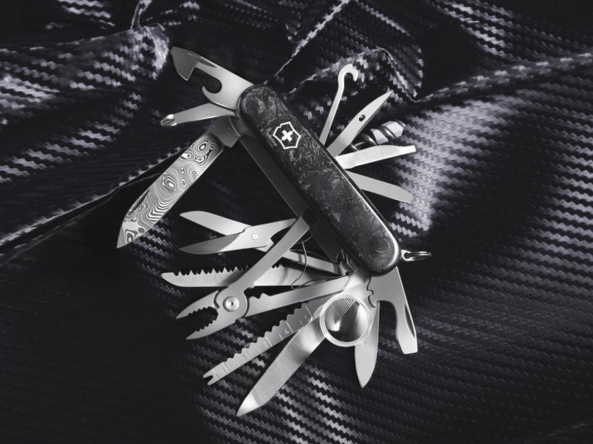 Victorinox marks Swiss Army Knife 125th anniversary with Replica