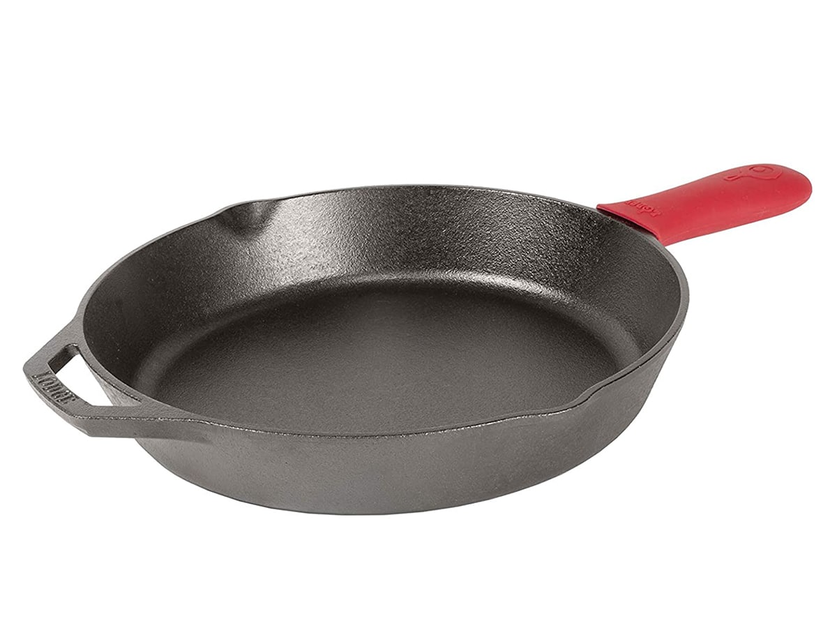 Victoria Cast Iron Skillet, Pre-Seasoned Cast-Iron Frying Pan with Long  Handle, Made in Colombia, 12 Inch