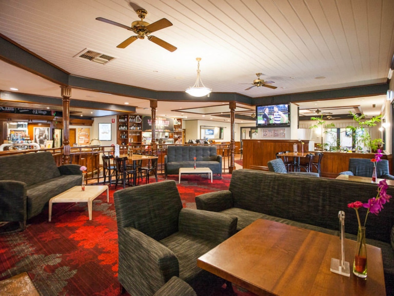 12 best pubs in Perth to wet your whistle Man of Many