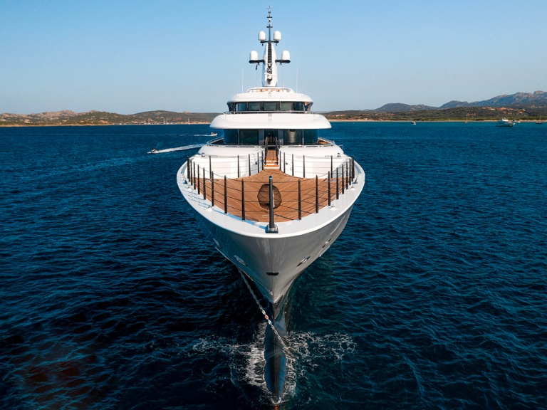 james packer yacht for sale