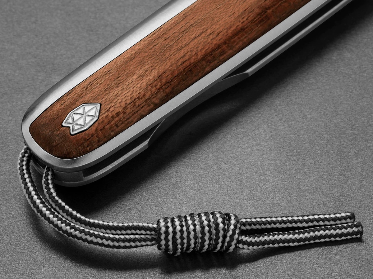 5 james brand rosewood and damasteel collection
