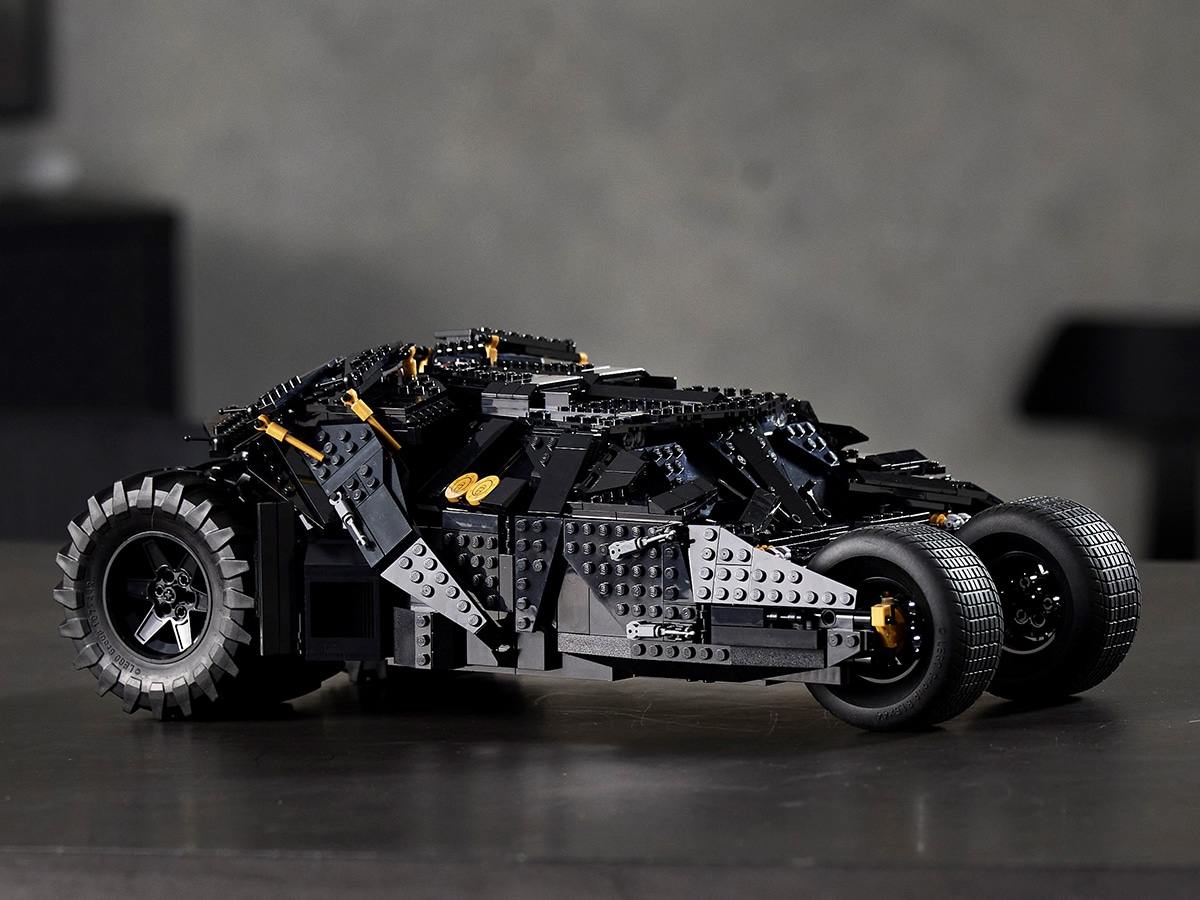 DC Shop: LEGO THE DARK KNIGHT TRILOGY Batmobile Tumbler