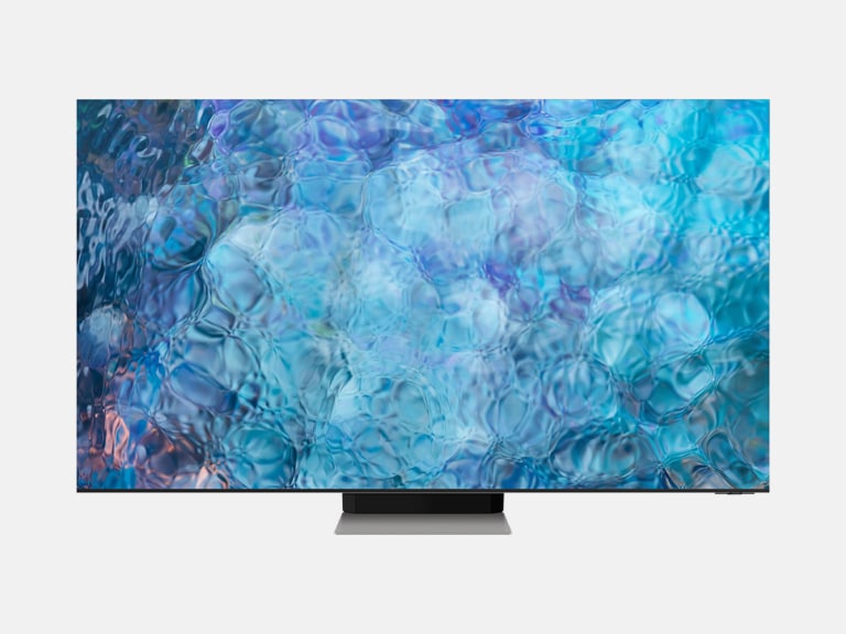 Samsung Neo QLED 8K TV Review: Crystal Clear Images | Man of Many