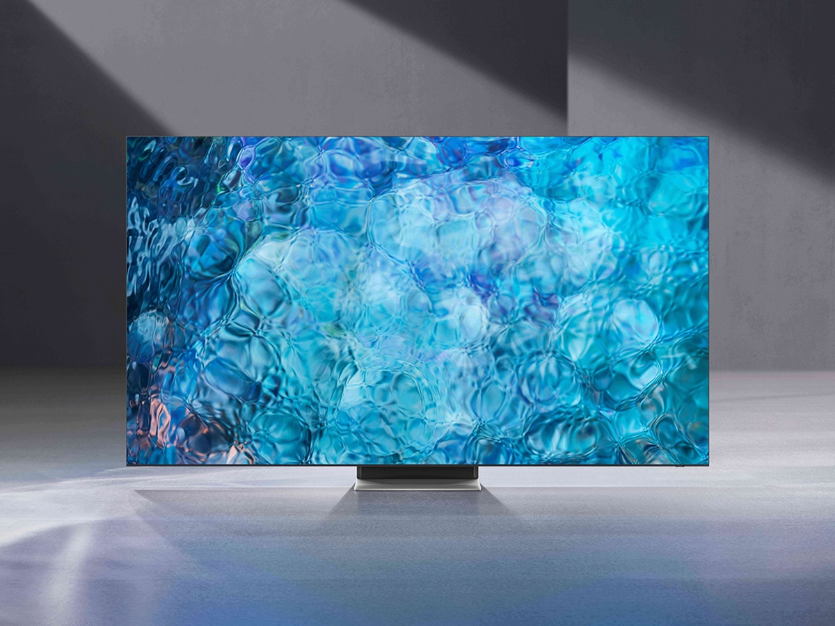 Samsung Neo QLED 8K TV Review Crystal Clear Images Man of Many