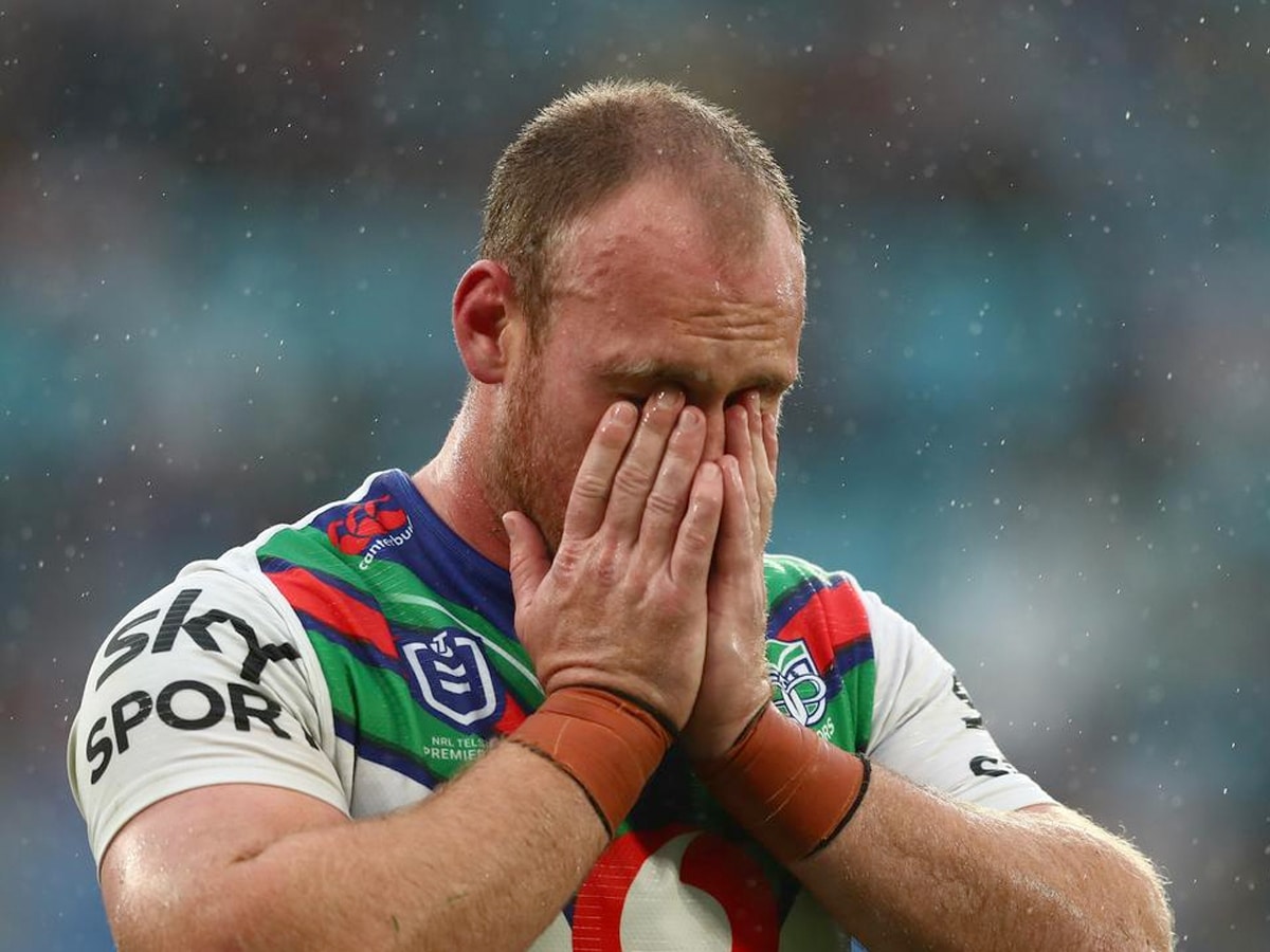 An apologising nrl player