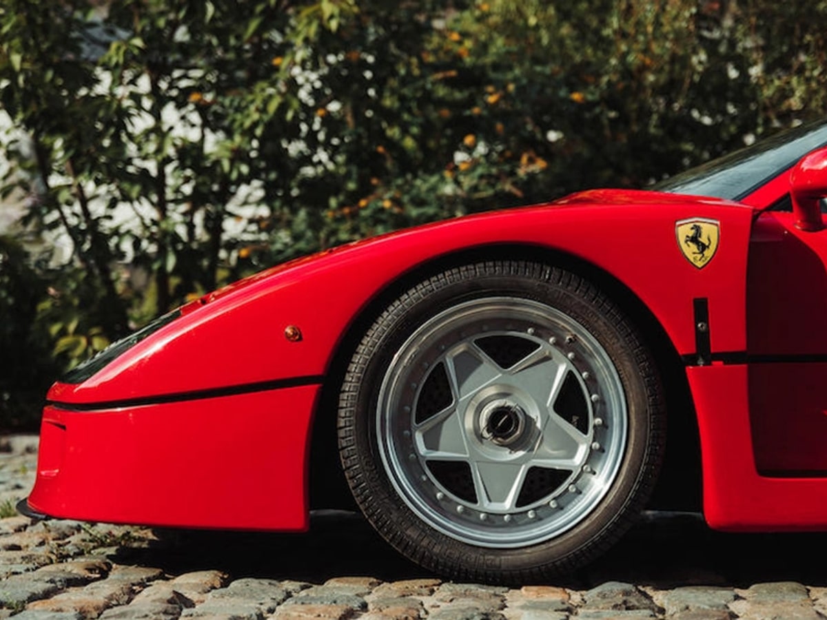 Ferrari f40 berlinetta auction 1