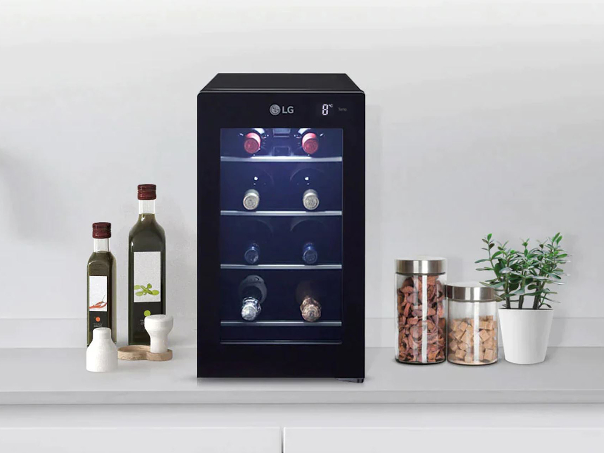 lg mini wine fridge