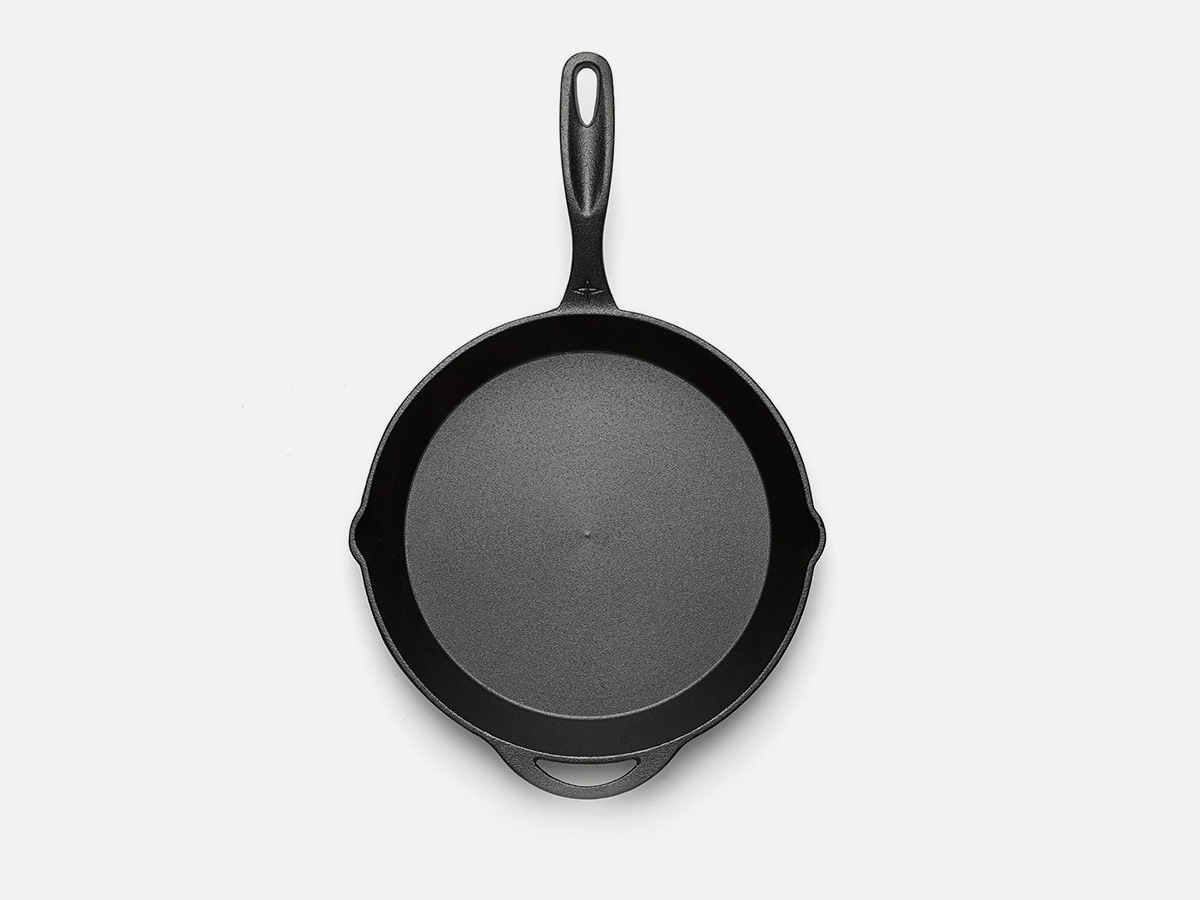 Barebones 12 cast iron skillet