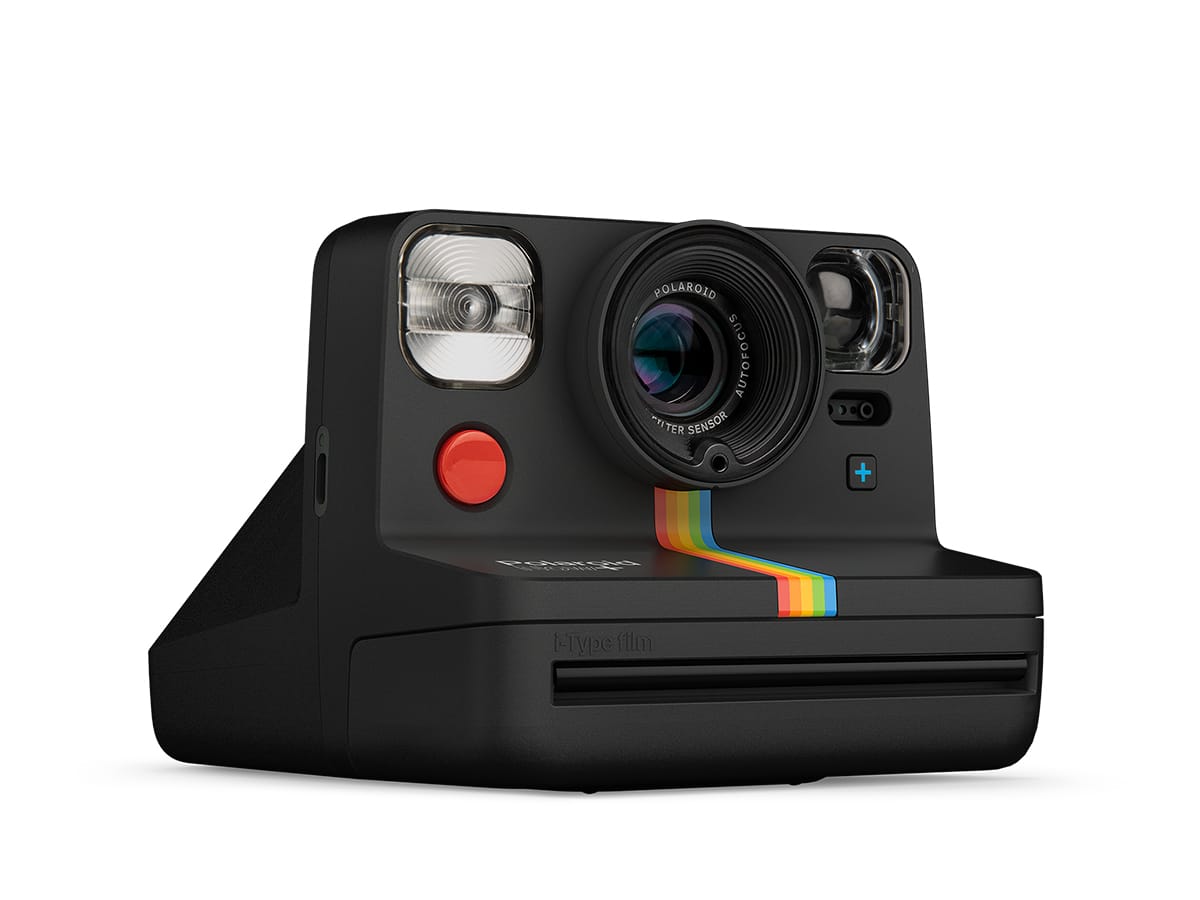 Polaroids now angle right