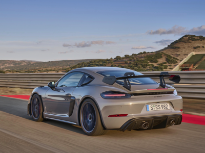 Porsche 718 Cayman GT4 RS: Launch, Price, Specs