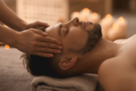 man massage therapy