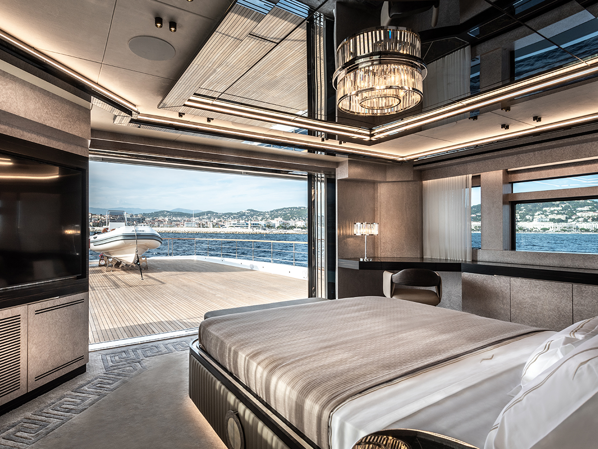 Numarine 37xp expedition superyacht single bedroom