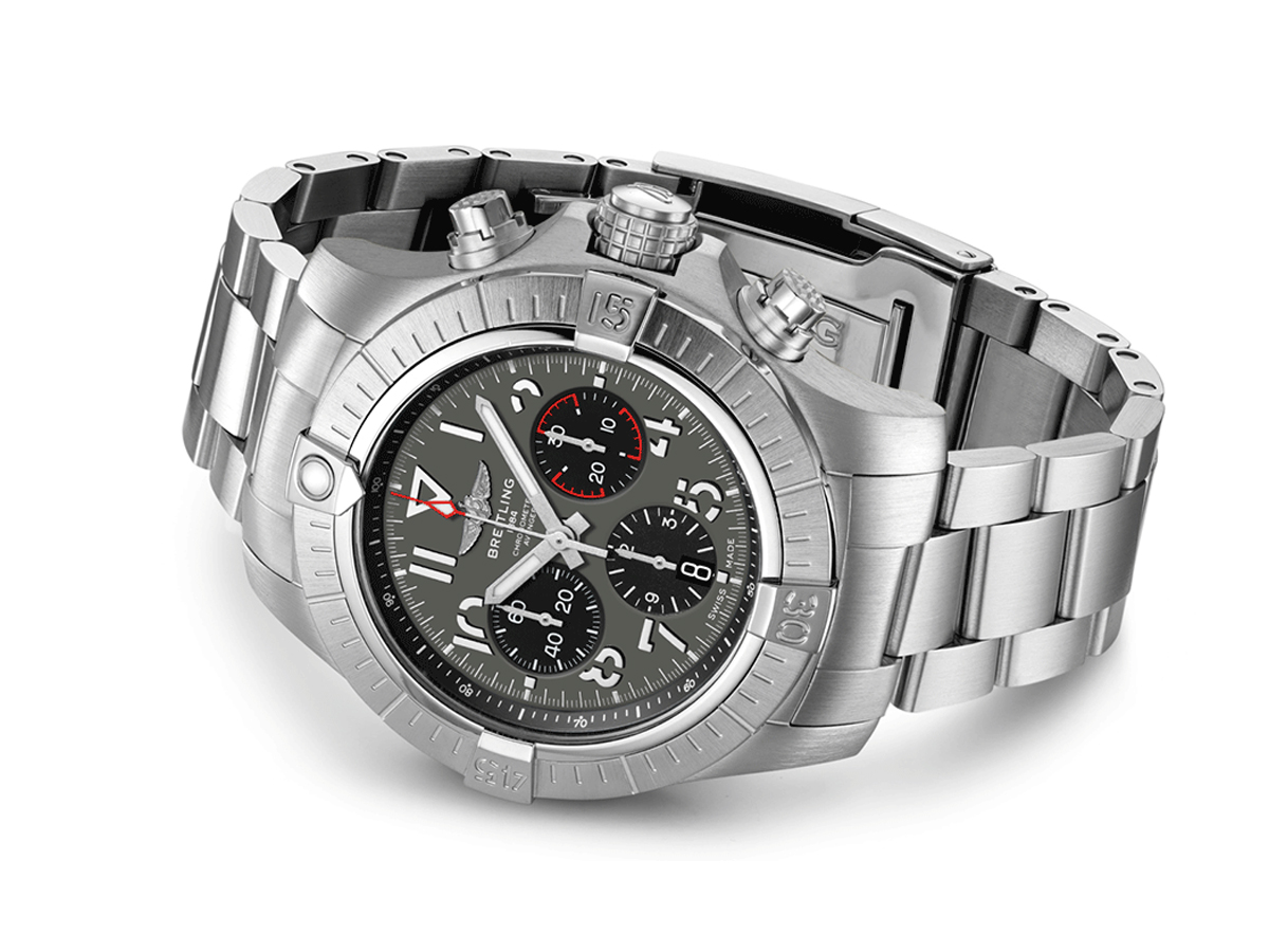 Breitling avenger b01 chronograph 45