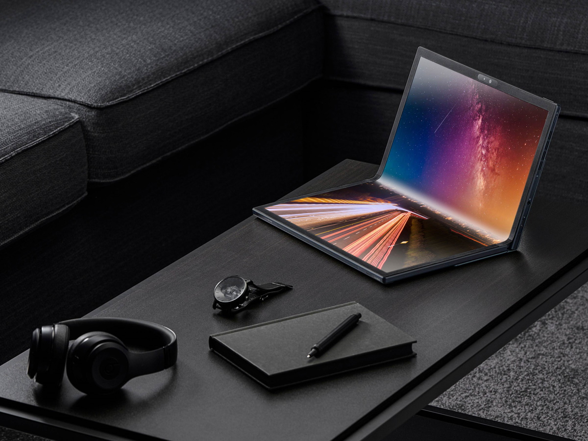 Asus zenbook 17 fold 3