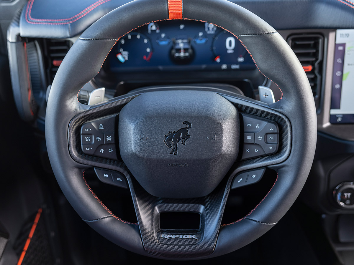 2022 ford bronco raptor steering wheel