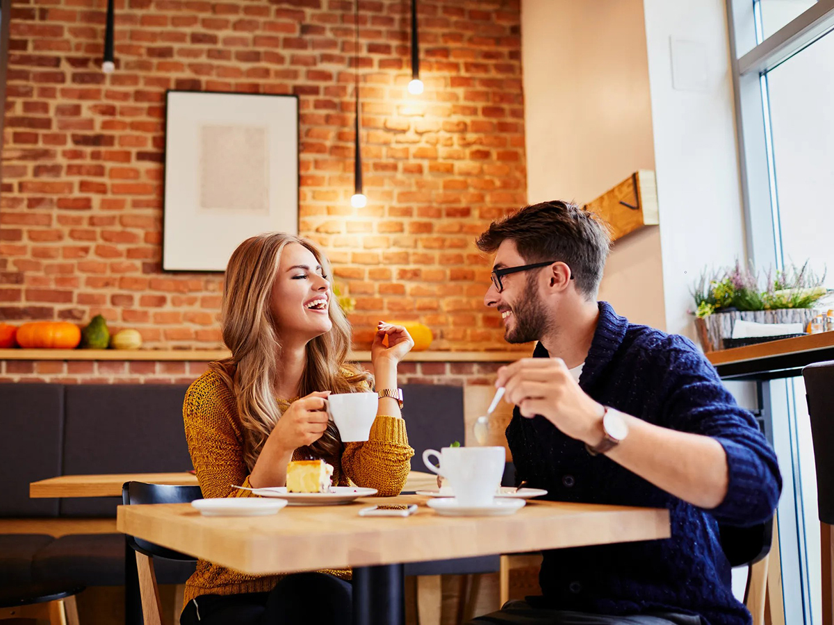 happy couple drinking coffee