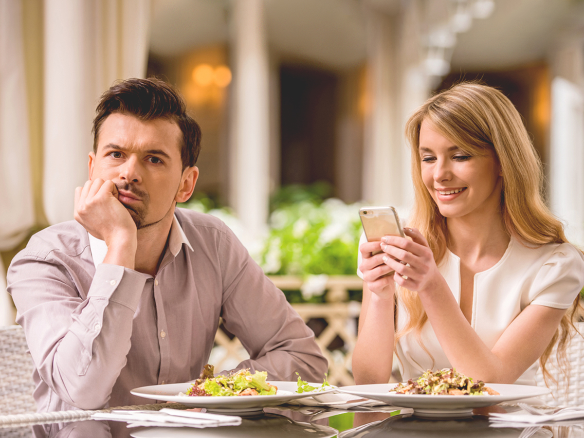 bored couple on a failed date