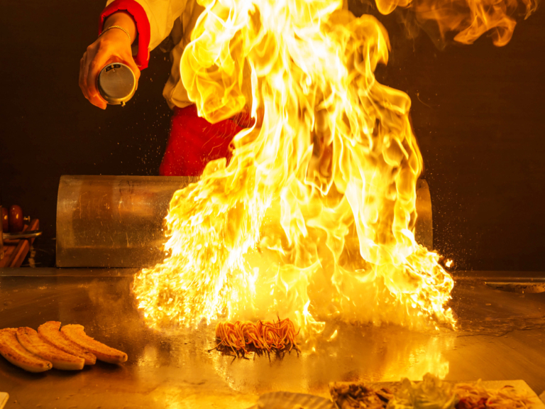 9 Spots for the Best Teppanyaki in Sydney | Man of Many