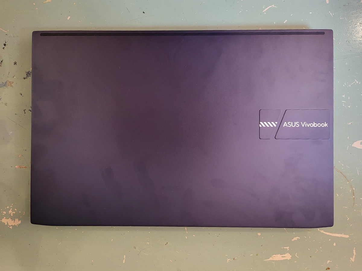 Vivobook pro oled top down