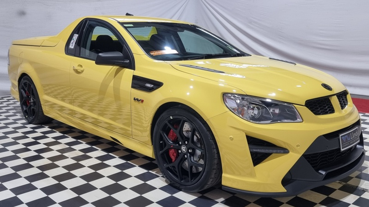 Hsv gts r w1 ute yellah auction feature