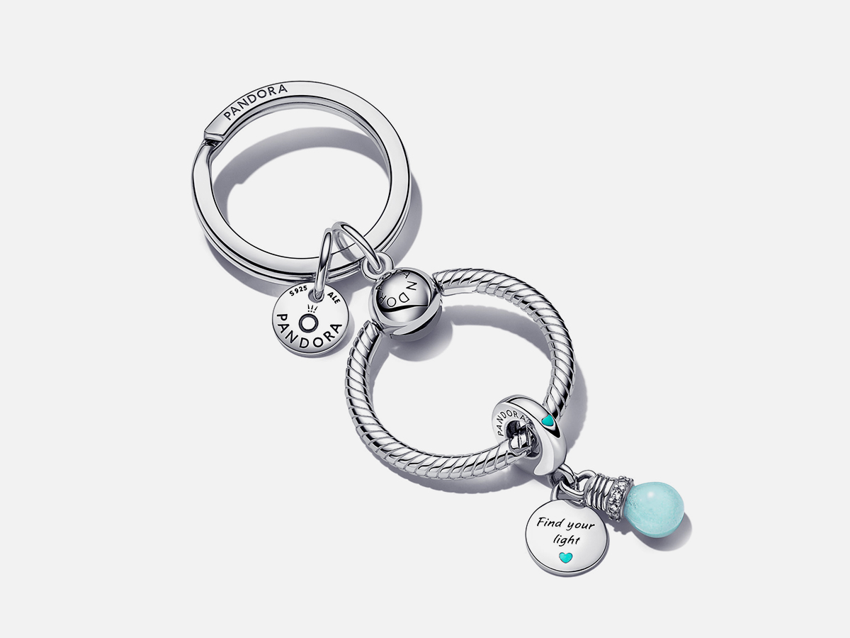 Pandora launches charm for unicef