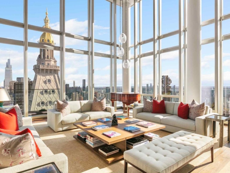 Tycoon Rupert Murdoch Lists New York Tower for $104M | Man of Many