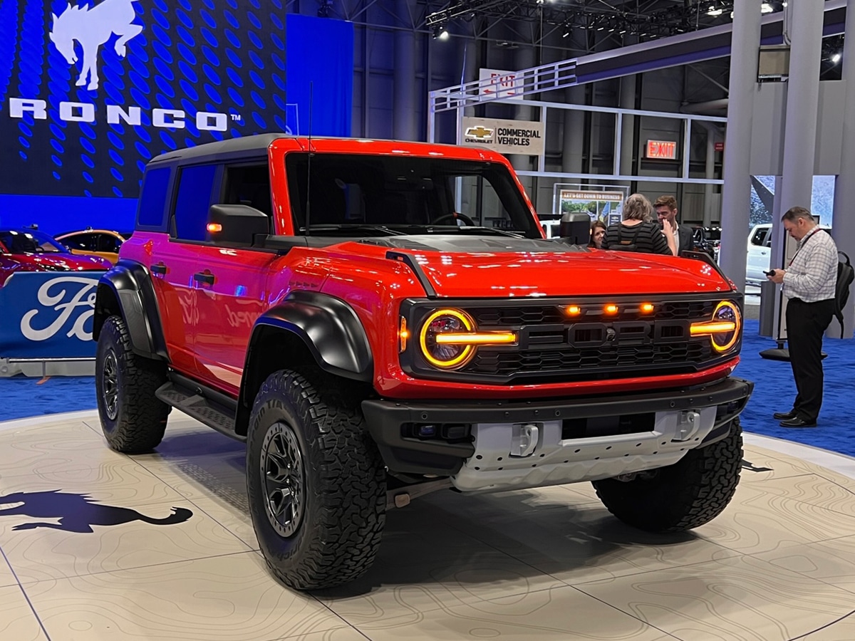 Ford bronco raptor