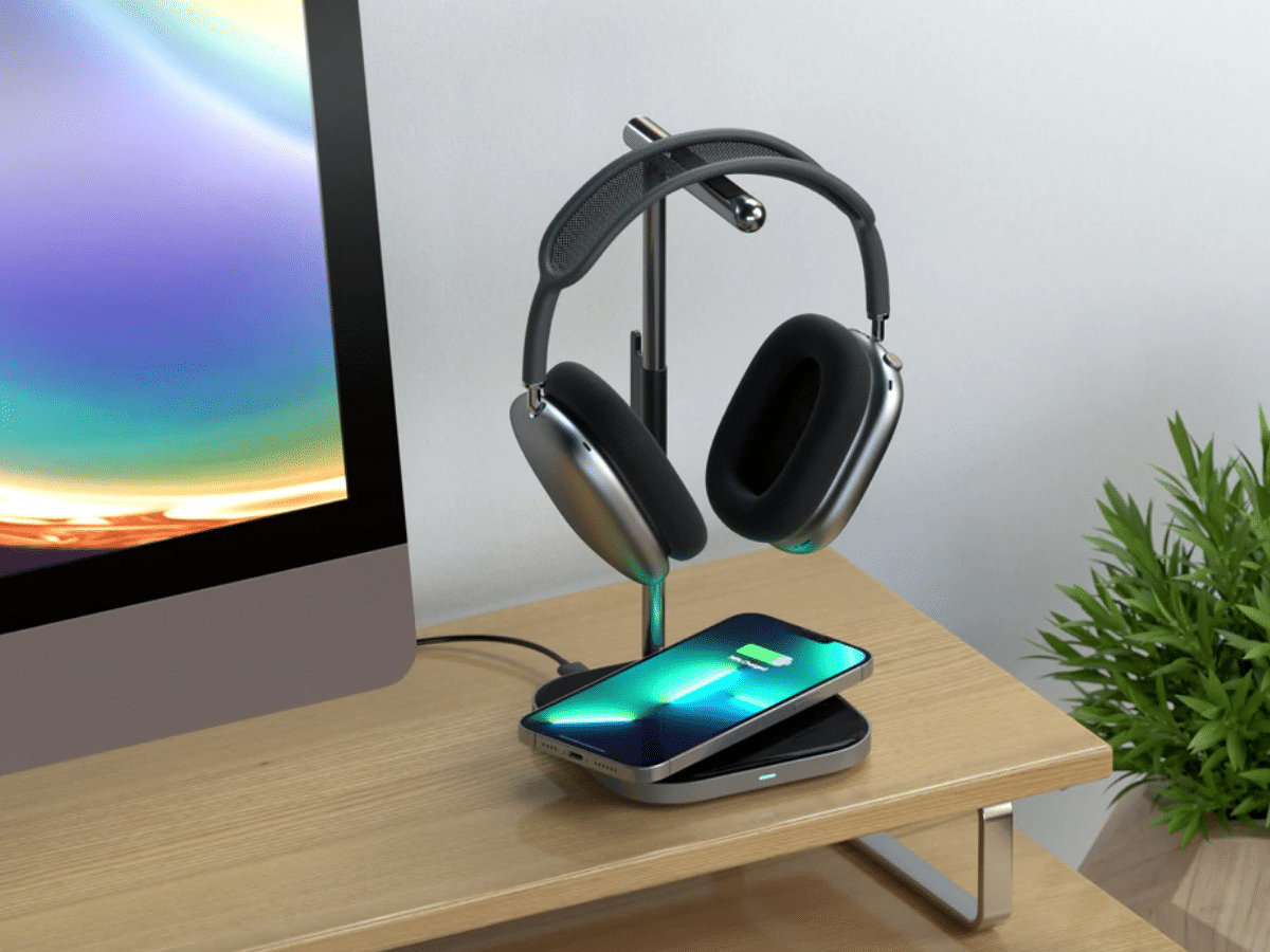 Satechi 2 in 1 headphone stand next to mac