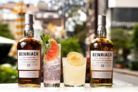 Whisk e y on the rocks with benriach