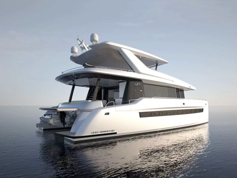 2-9-million-soel-senses-62-yacht-makes-solar-power-sexy-man-of-many