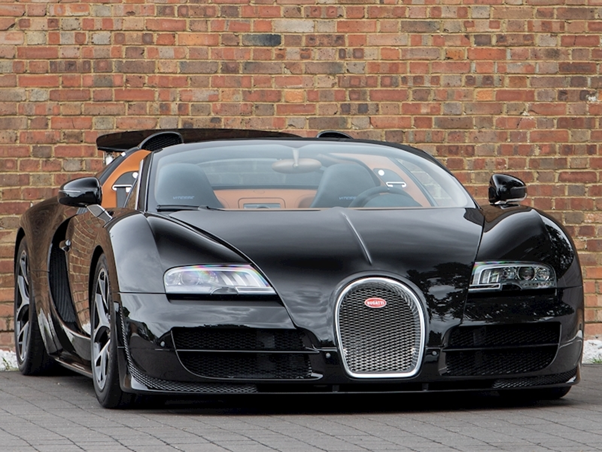 Bugatti veyron vitesse front end