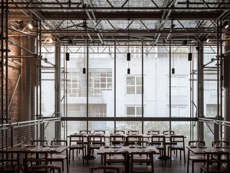 14 Best Asian Fusion Restaurants in Melbourne Man of Many