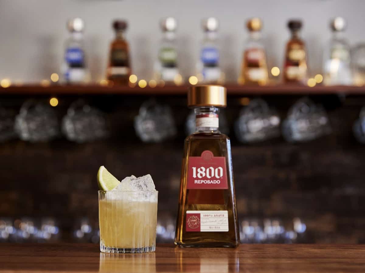 1800 tequila reposado 1