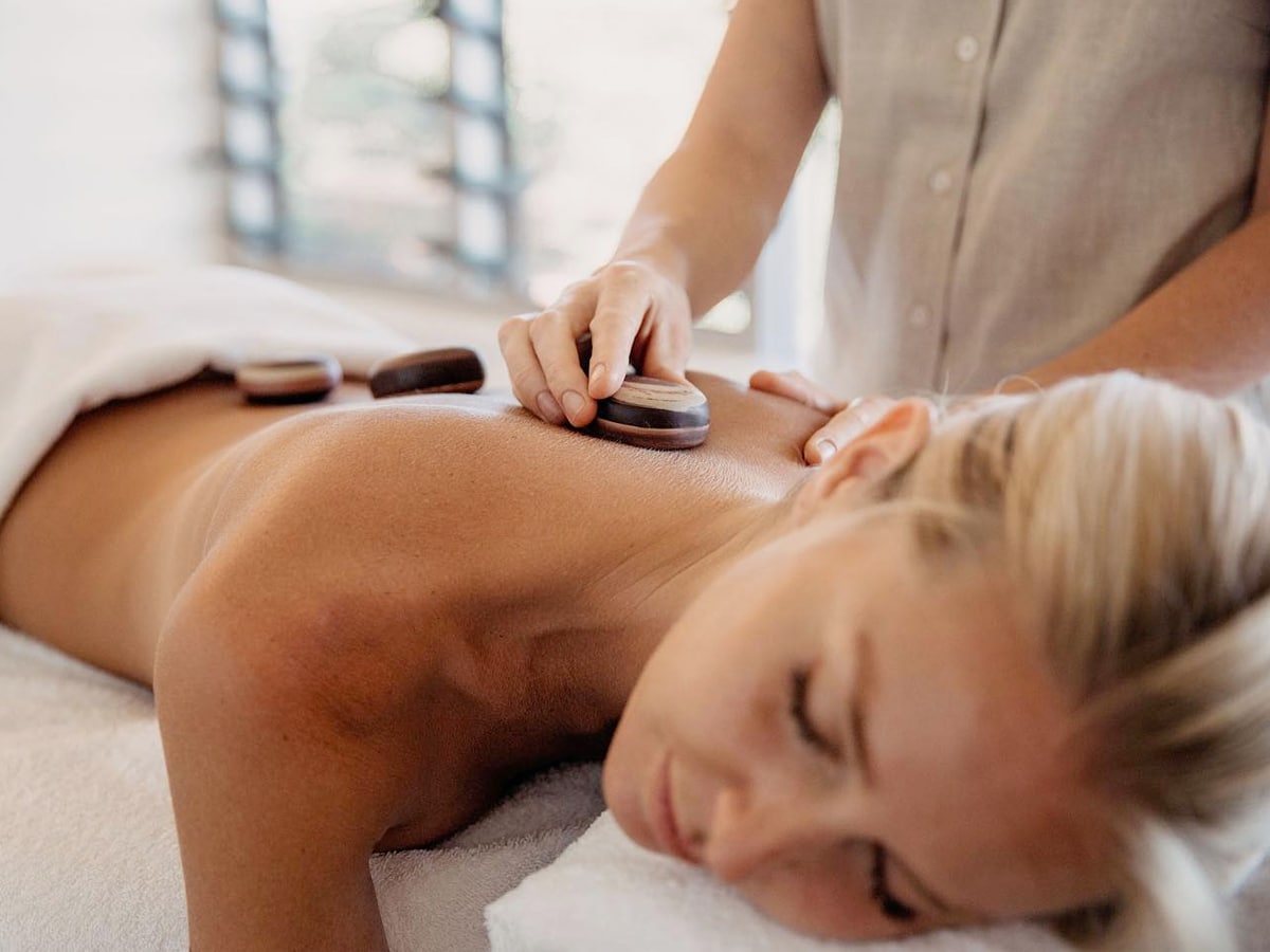 15 Best Massage Places in Perth | Man of Many