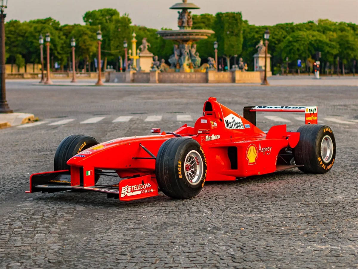Ferrari f300 f1 car michael schumacher