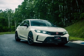 Honda civic type r feature front end